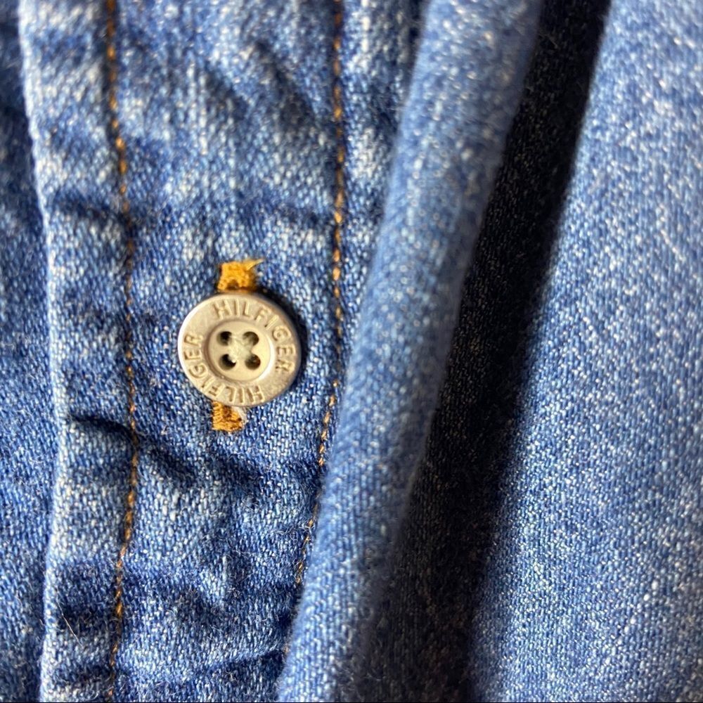 Tommy Hilfiger denim button up size small - Picture 7 of 8